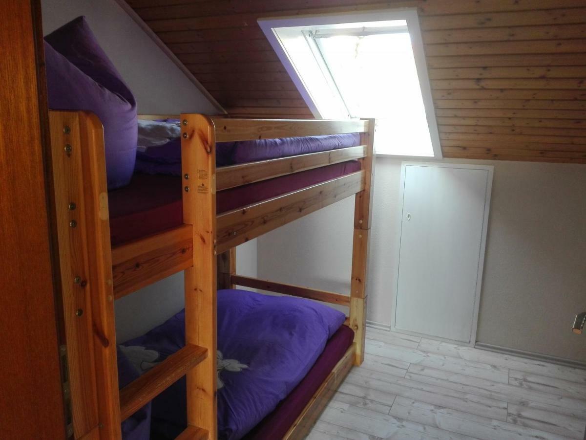 Obere Ferienwohnung Asshoff Zwischen Odenwald, Taubertal Und Bauland Berolzheim Exterior foto